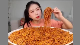 Watching her eat noodles is so delicious and craves so much ASMR ASMRmukbang dandanmukbang [upl. by Stalk]