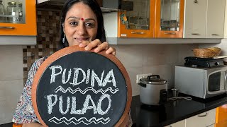 How to make Tasty Pudina Pulao in a rice cooker  Mint Pulao Recipe [upl. by Ael792]