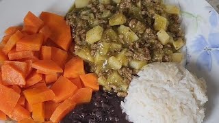 Carne molida con Papas en Salsa Verde Receta Facil y deliciosa 😋 [upl. by Annerb]