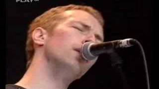 Coldplay Dont panic  Live 2000 Glastonbury [upl. by Riabuz]