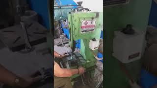 Mini Slotting Machine motor pulley key way cutting [upl. by Kazmirci]