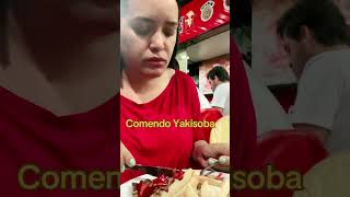 Comendo Yakisoba yakisoba pracadaliberdade corea coreadosul comidacoreana [upl. by Eladnek413]