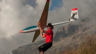 Aéromodélisme  vol de pente avec un planeur rc SB10 de 55 m au col de poutran à lAlpe dHuez [upl. by Yssirk]