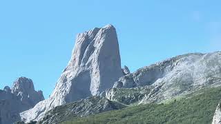 Naranjo de Bulnes [upl. by Llehsal]