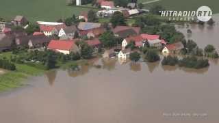 Hochwasser 2013 in Sachsen Flug mit Hubschrauber von Dresden nach Belgern [upl. by Edahsalof]