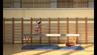 Razvojna gimnastika  Greda [upl. by Wallie]