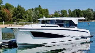 £285000 Yacht Tour  Delphia 10 Sedan [upl. by Herwin811]