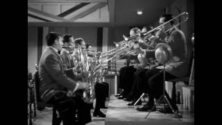 Film Clip Traffic Jam  Artie Shaw amp his Orch 1939  MGM original stereo recording for film [upl. by Yesor]