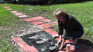 How to Clean a Grill with Bar Keepers Friend The Bag Holder [upl. by Eugene]