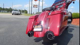 2016 HarleyDavidson® FLHXSE  CVO™ Street Glide® Atomic Red [upl. by Walter]