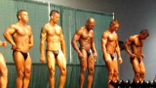 Ronnie Coleman classic Novice men lightweight Gavin Victoria [upl. by Tnelc]