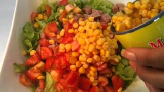 Faire une salade au mais doux  Recette de salade originale [upl. by Gosser]