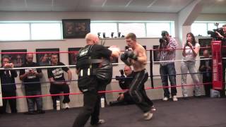 Ricky Hatton public workout [upl. by Keen686]