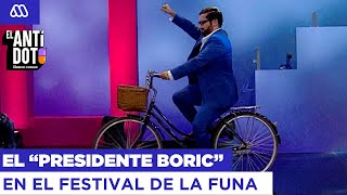 La hilarante imitación al presidente Gabriel Boric en El Antídoto de Mega [upl. by Anyl854]