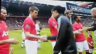 Suarez refuse to shake hand with Evra 11212 [upl. by Knowle692]