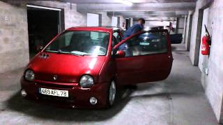 Twingo turbo [upl. by Boiney]