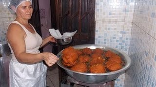 O maior acarajé do MUNDO Pesa mais de 15 Kg [upl. by Roxana]