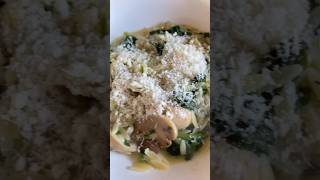 Risoni funghi e spinacishortvideo shortsviral ricerecipe ricetta receitas receitafacil [upl. by Marilee]