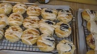 Kolaches Recipe Noreens Kitchen [upl. by Ervin]