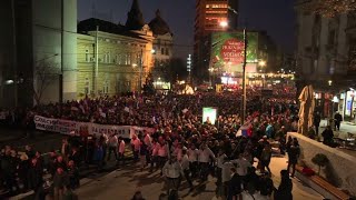 Belgrade gives Putin a rousing welcome [upl. by Heidy]