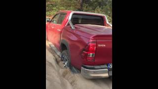 Toyota hilux 2016 diff lock deneme 2 [upl. by Acitel440]