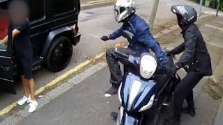 New video shows Mesut Ozil and Sead Kolasinac confronting knifewielding moped thugs [upl. by Hana]