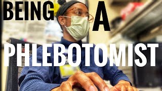 What does a phlebotomist do [upl. by Rea464]