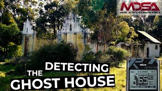 Metal Detecting at The Ghost House in South Africa  First British Military Button on the XP DEUS [upl. by Ryter]