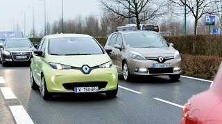 Renault Next Two  Prototype de véhicule autonome et connecté [upl. by Notlad755]