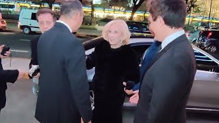 Mirtha Legrand evitó saludar a Roberto Moritán Mirtha Roberto Pampita donaSangre FarandulaShow [upl. by Ebsen]