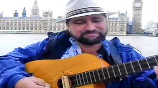 Sones cubanos famosos para bailar Son cubano tradicional Los Guayaberos Ay Candela en Inglaterra [upl. by Ataymik812]