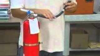 Cómo Usar Extinguidores con Seguridad [upl. by Oad]