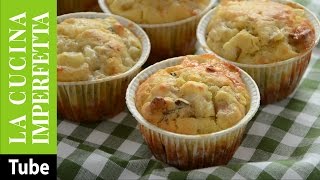 Muffin salati con gorgonzola pere e noci [upl. by Bowles507]