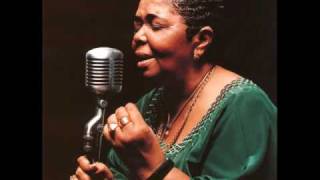 Cesaria Evora  Petit Pays Chateau Flight Remix [upl. by Gerome]