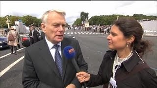 Défilé du 14 juillet  JeanMarc Ayrault sexprime sur BFMTV [upl. by Noslen]