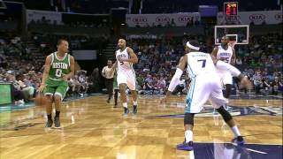 Gerald Wallace Finishes AlleyOop with Power [upl. by Bernhard]