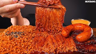 ASMR MUKBANG  Spicy Fire Noodles amp Enoki mushroom Sausage EATING 불닭 버섯 불닭볶음면 킬바사 소세지 소스 퐁당 먹방 [upl. by Helbonnas]