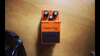 Demo  Cyclone Analogic Bass Bot TT303  Boss DS1 Distortion Pedal Da Funk Riff [upl. by Eserahs]