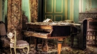 Abandoned Home Of A Professor  Grand Piano Still Plays  BROS OF DECAY  URBEX [upl. by Roti397]