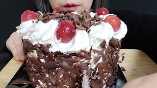 키리쉬 케이크 먹방 CAKE MUKBANG [upl. by Juditha]