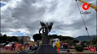 Il Thyrus gigante il Drago di Terni portato in città lo spettacolare monumento da 10 tonnellate [upl. by Steinke47]