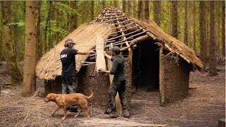 Building a Medieval Roundhouse  Thatching the Roof  Bushcraft Shelter PART 8 [upl. by Gintz413]