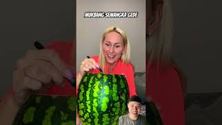 Mukbang semangka raksasa funny comedy watermelon prank couple coke family shortvideo [upl. by Adnilev]