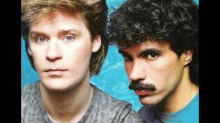 Hall amp Oates  Out Of Touch 12quot Version [upl. by Lucchesi]