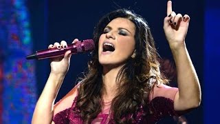 Laura Pausini Inolvidable Versión 2013 [upl. by Zinck]