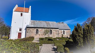 Gassum Kirke i Gassum Sogn ved Gassum i Østjylland [upl. by Intyre]