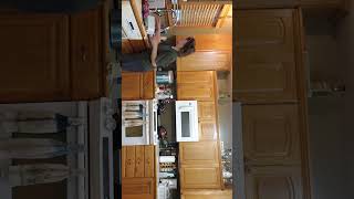 Clean with me Pt 2 kitchen body doubling [upl. by Harwin]