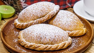 Empanadas de Carne RECETA PERUANA  Sazón y Corazón [upl. by Suciram]