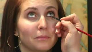 How to Apply Eyeliner to Bottom Eye Lid [upl. by Alsi155]