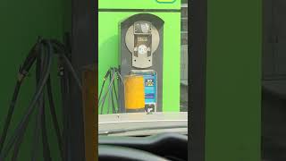 Calibragem de pneus por 100 nos postos de gasolina vale a pena [upl. by Ellekim]